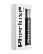 Białe pudełko z okienkiem i czarny flakon perfum Pherluxe For Men z srebrnym logo