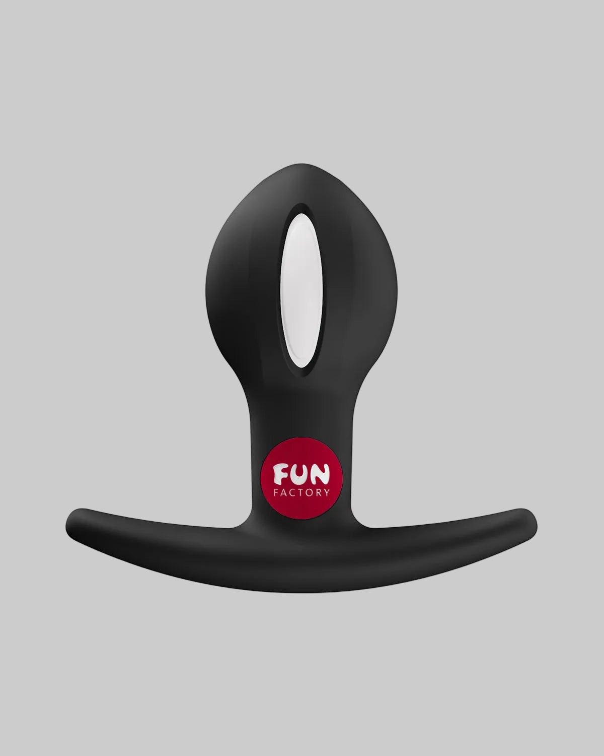 Czarny plug analny Fun Factory z zaokrągloną główką, wąskim trzonkiem i szeroką podstawą na białym tle