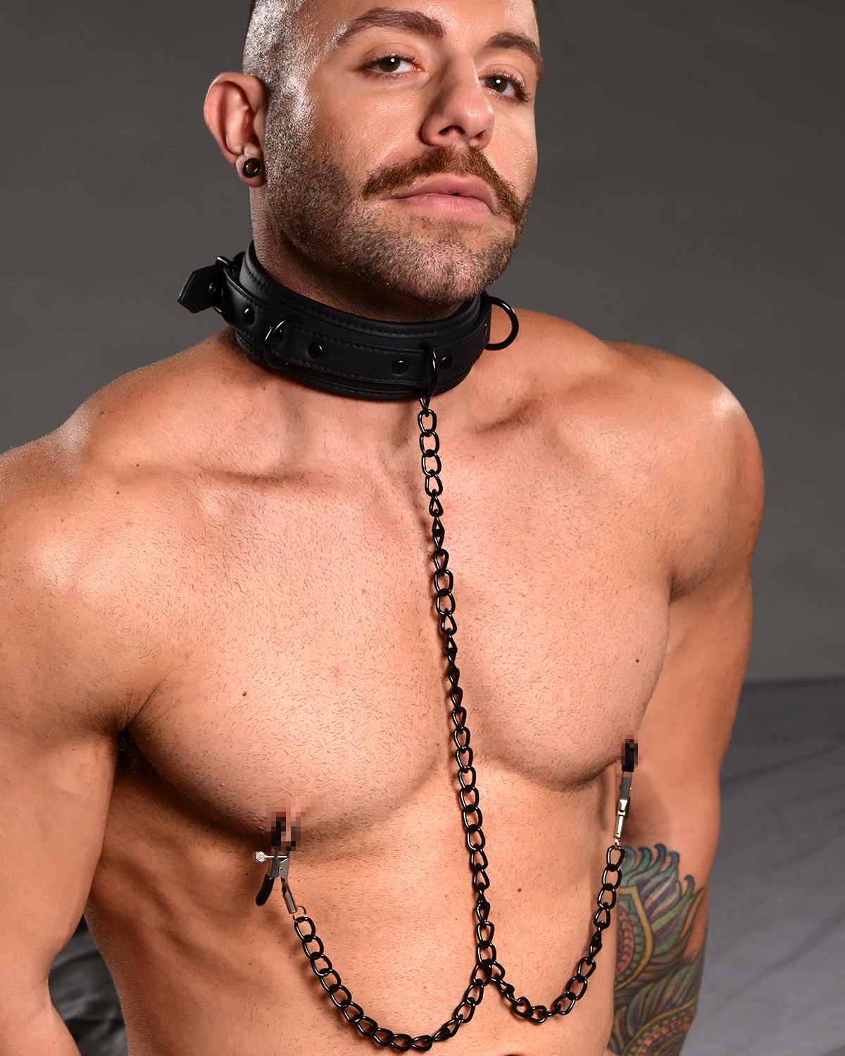 XR Brands Collar Nipple Clamps obroża z zaciskami na sutki