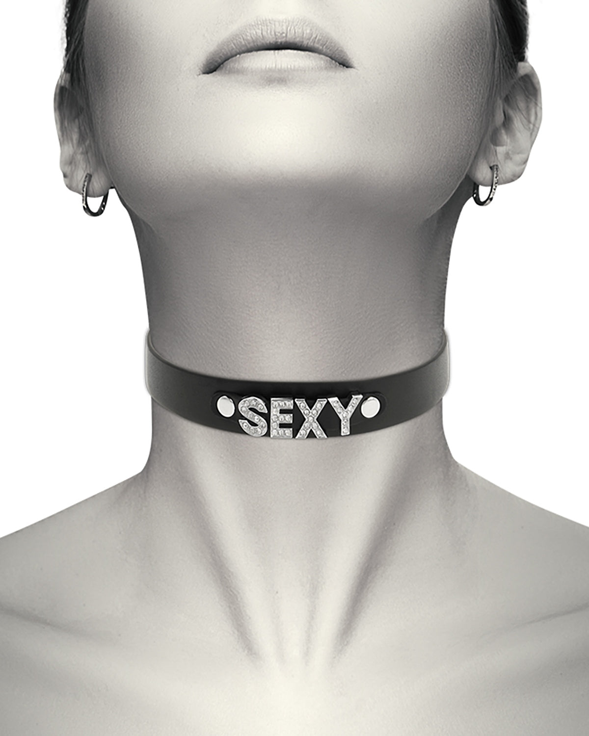 Coquette Chic Hand Crafted Choker Vegan Leather Sexy ręcznie wykonany choker z wegańskiej skóry z napisem SEXY